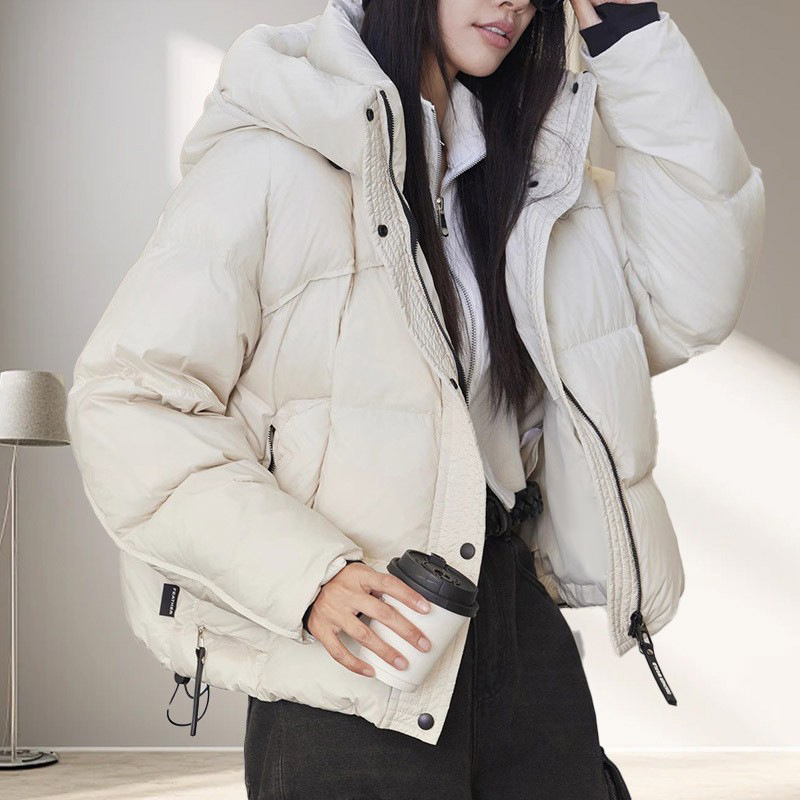 เสื้อแจ็คเก็ตขนเป็ดสีขาวแบบสั้ - Down Jacket Packable บทวิจารณ์และราคา